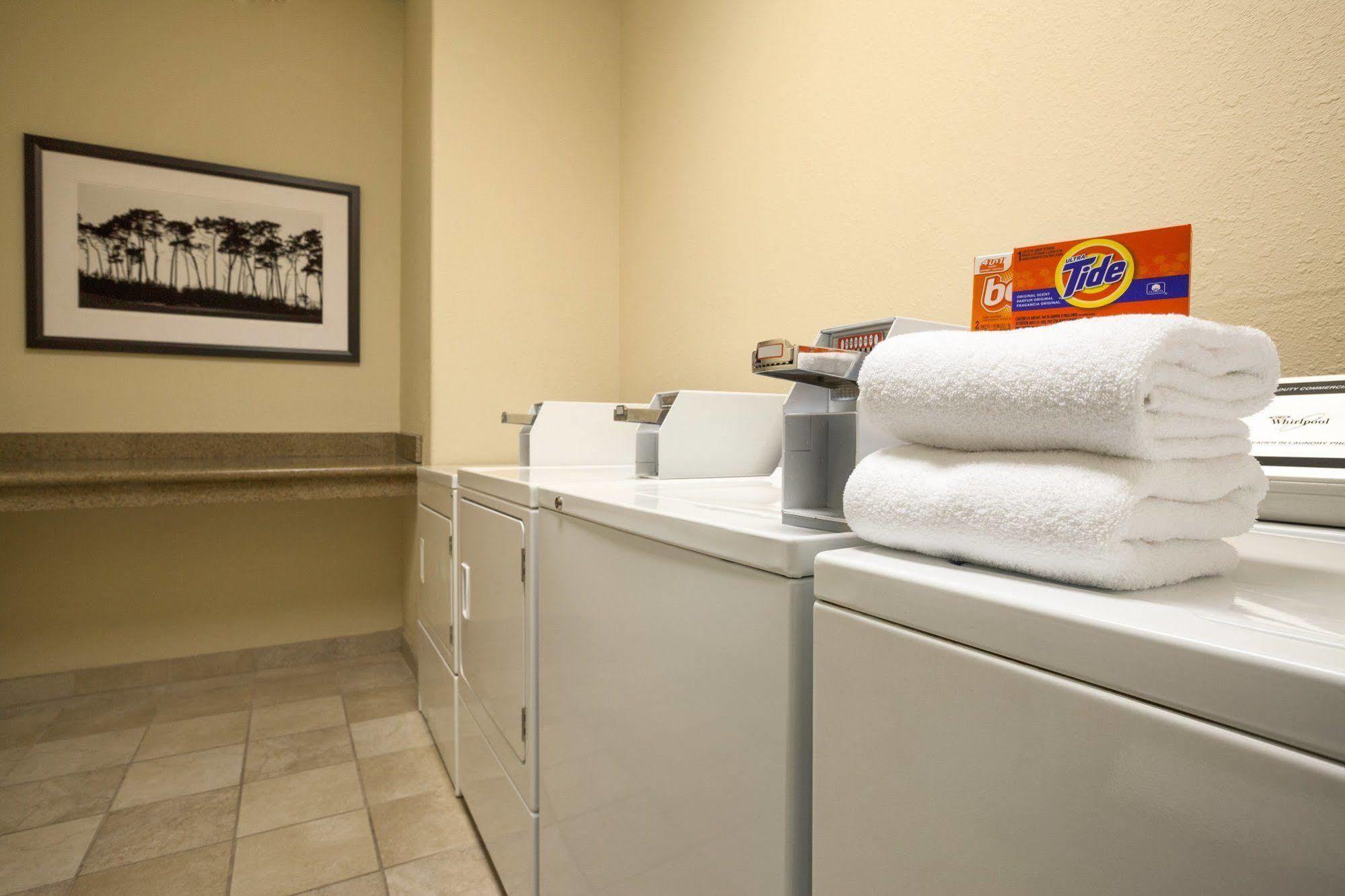 Country Inn & Suites By Radisson, Stockton, Il Экстерьер фото